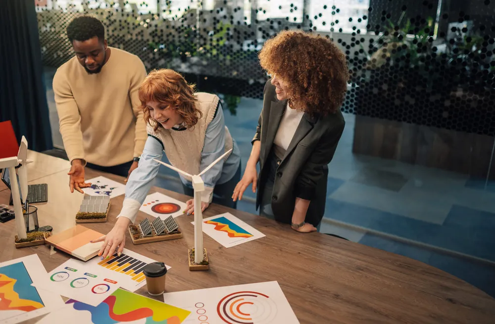 Omnichannel Marketing: How to Sell Across Social, Search, and Beyond Without Losing Customers
